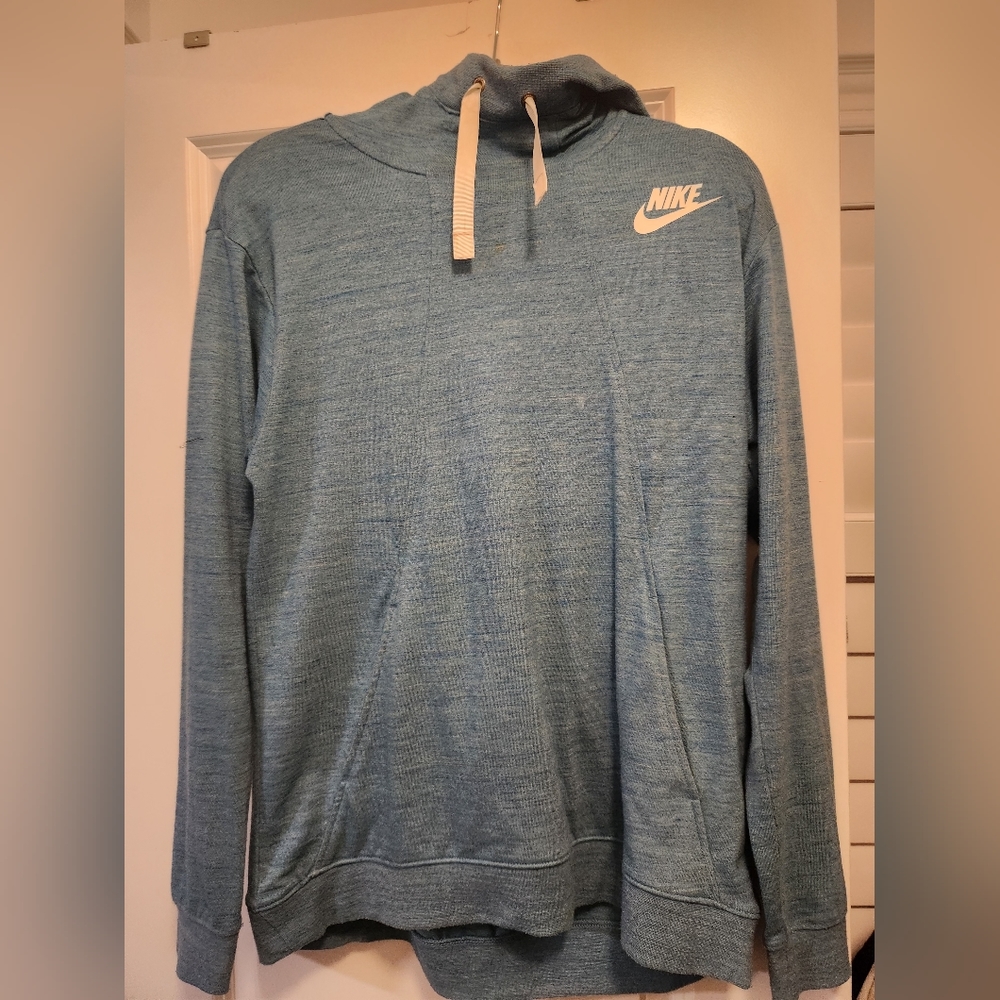 Nike Active Pullover